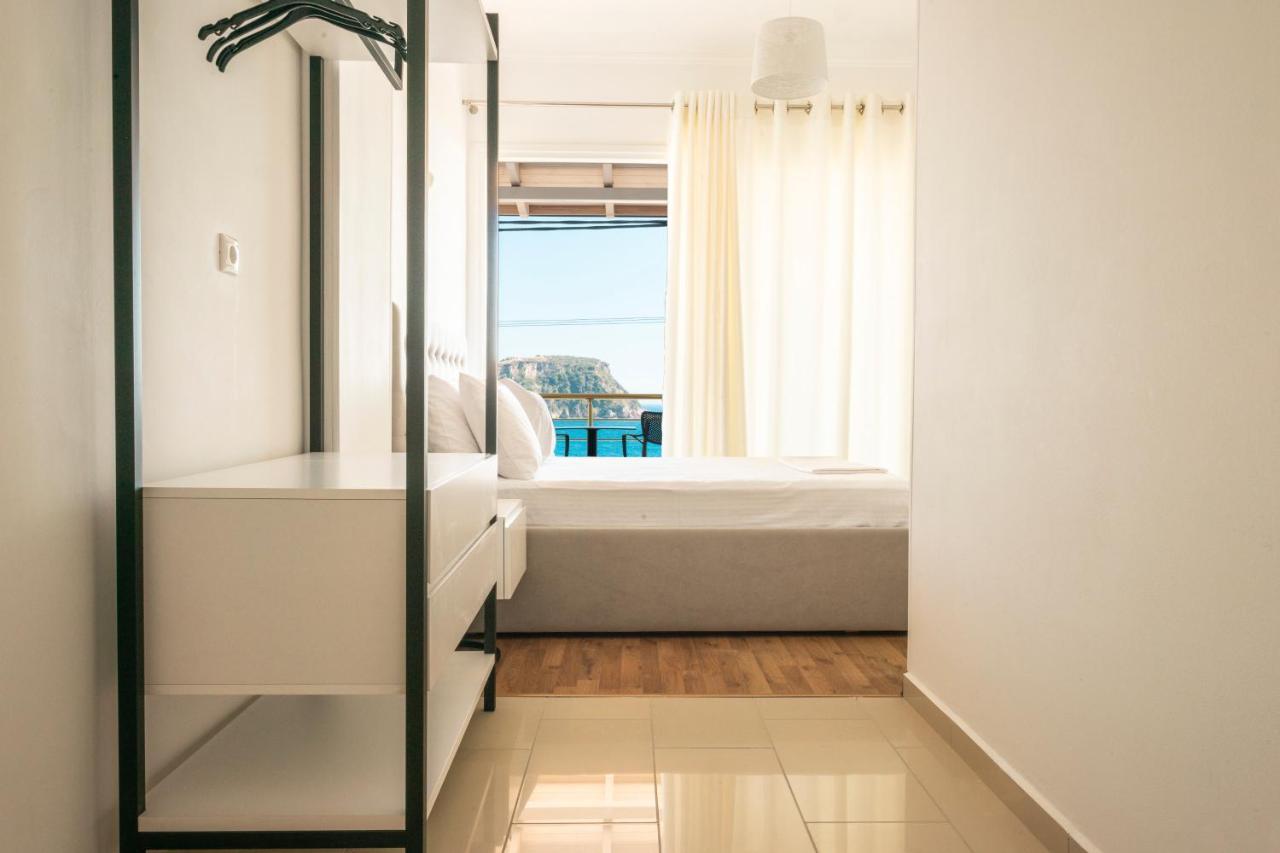 Ionio Rooms I Himare Buitenkant foto